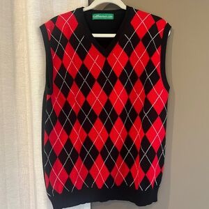 Golf Knickers Men's V-neck Argyle Golf Sweater Vest, Black & Red, Size Large
